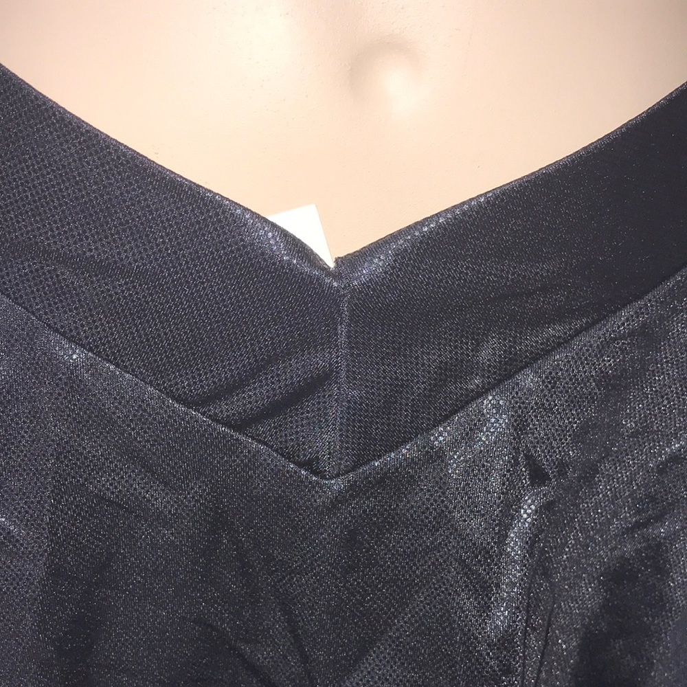 Zuliana V-Waist Lettuce Trim Skirt - Picture 2 of 3